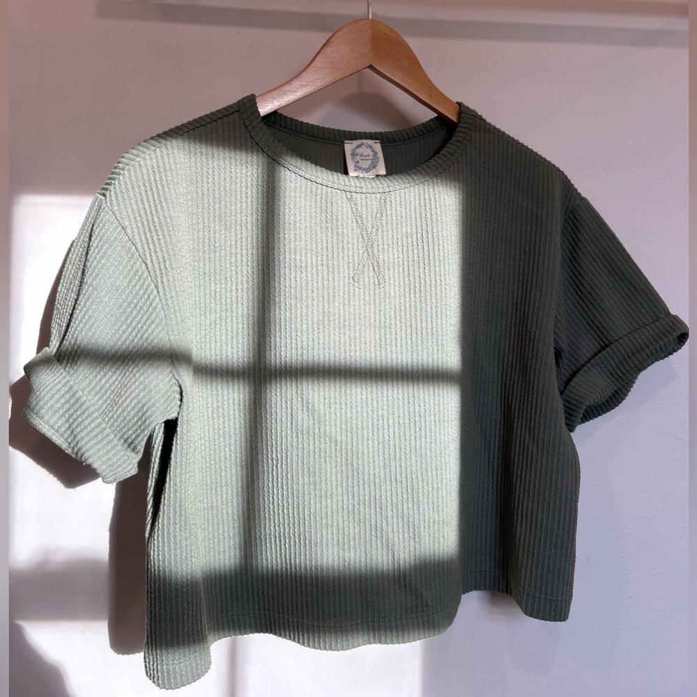 Becca Boxy Soft Rib Knit Tee Small